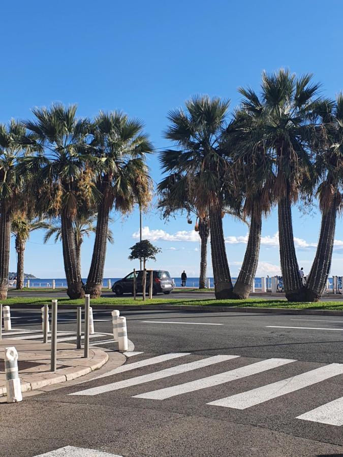 Dos Santos Lägenhet Nice Exteriör bild
